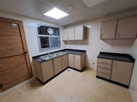 شقة 3 غرف نوم للإيجار في دارسيت | ر.ع. 240/شهريًا | REF 725YB صورة مصغرة 4
