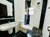Al Khoud 出租4卧室别墅 | 每月450 OMR | REF 621GC 缩略图 13