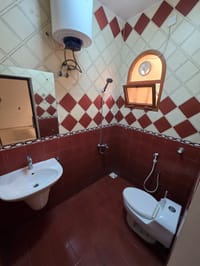 Twinvilla for Rent in Al Hail North | OMR 480/mo | REF 782SC thumbnail 8