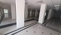 Showroom for Rent in Shatti Al Qurum | 1400m² | OMR 9,100/mo | REF 687AM thumbnail 3