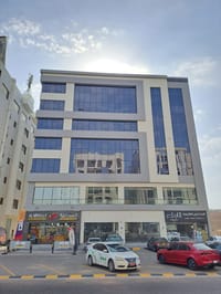 Office for Rent in Bawshar | 73m² | OMR 4.5/m²/mo | REF 751YC thumbnail 1