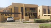 ویلا 4 خوابه برای اجاره در خلیج مسقط | OMR 1,800/ماه | REF 418MB تصویر بندانگشتی 1