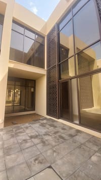 ویلا 4 خوابه برای اجاره در خلیج مسقط | OMR 1,800/ماه | REF 418MB تصویر بندانگشتی 7