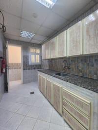 آپارتمان ۱ خوابه برای اجاره در الخویر | ۱۸۰ ریال عمانی/ماه | REF 842MC تصویر بندانگشتی 5