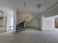 Commercial for Rent in Madinat Al Sultan Qaboos | 500m² | OMR 2,750/mo | REF 505GA thumbnail 4