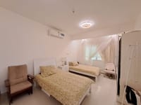 Al Khuwair 出售 4 卧室别墅 | OMR 93,000 | REF 668YA 缩略图 2