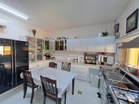 Al Khuwair 出售 4 卧室别墅 | OMR 93,000 | REF 668YA 缩略图 5