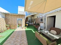 Al Khuwair 出售 4 卧室别墅 | OMR 93,000 | REF 668YA 缩略图 6