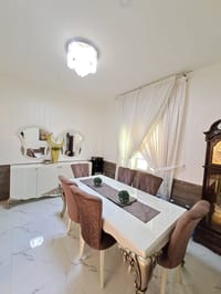 Al Khuwair 出售 4 卧室别墅 | OMR 93,000 | REF 668YA 缩略图 7