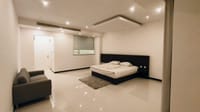 4-Bed Villa for Rent in Al Hail North | OMR 600/mo | REF 345IC thumbnail 4