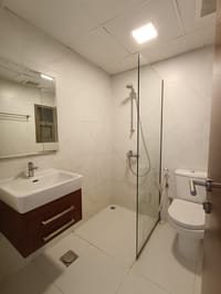 2-Bed Apartment for Rent in Qurum | OMR 350/mo | REF 75MC thumbnail 7