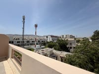 4-Bed Villa for Rent in Madinat Al Sultan Qaboos | OMR 1,100/mo | REF 547LC thumbnail 8