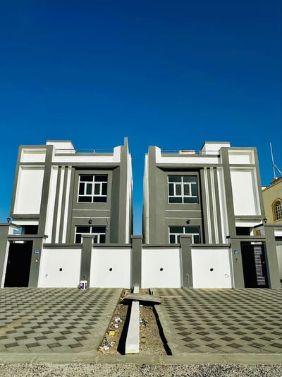 7-Bed Villa for Sale in Maabila