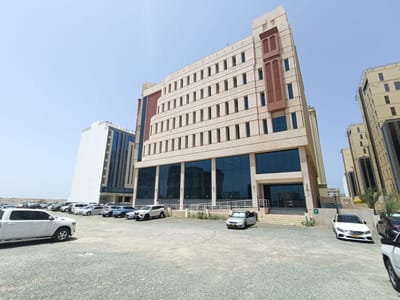 Office for Rent in Ghala | 500m²