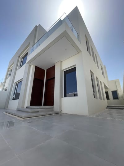 5-Bed Villa for Rent in Maabila | OMR 1,000/mo | REF 877IC