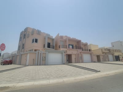 6-Bed Villa for Sale in Maabila