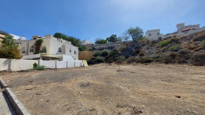 1602m² Land for Sale in Al Qurum