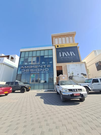 Showroom for Rent in Azaiba | 400m² | OMR 2,500/mo | REF 584YC photo