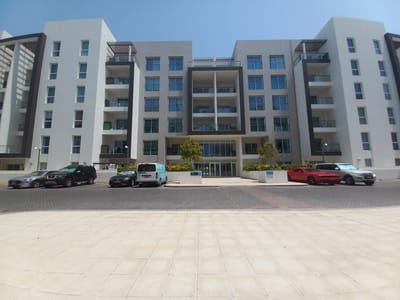 2-Bed Apartment for Sale in Al Mouj | OMR 155,000 | REF 520BB photo