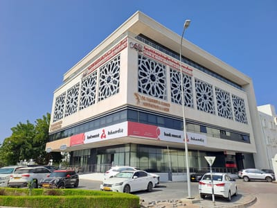 Office for Rent in Shatti Al Qurum | 100m²