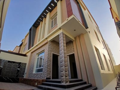 7-Bed Villa for Sale in Ghala