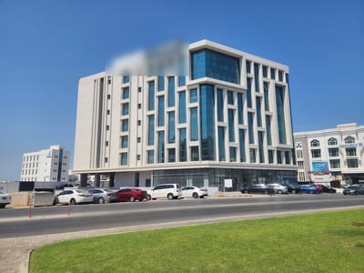 Office for Rent in Madinat Al Sultan Qaboos | 77m² | OMR 480/mo | REF 843MC