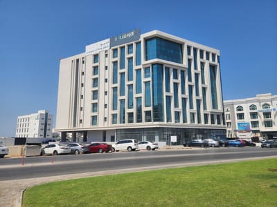Office for Rent in Madinat Al Sultan Qaboos | 77m² | OMR 480/mo | REF 843MC