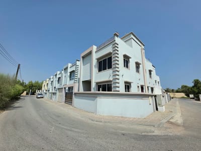 Al Seeb 出租联排别墅