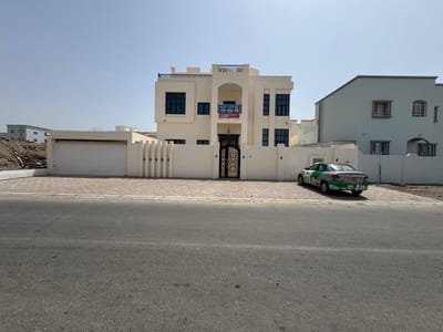 6-Bed Villa for Sale in Maabila