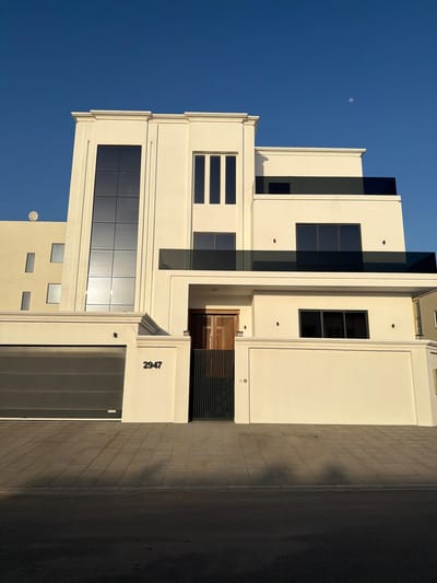 7-Bed Villa for Sale in Bawshar
