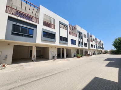 4-Bed Villa for Rent in Al Seeb
