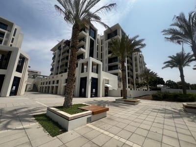 1-Bed Apartment for Sale in Shatti Al Qurum