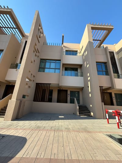 3-Bed Townhouse for Sale in Muscat Hills | OMR 225,000 | REF 953TB photo
